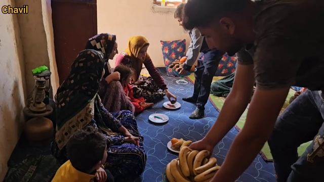 Empathy of the nomads: Chavil family meeting with Peren family