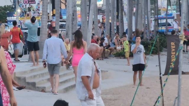 Bright pink🩷 tight yoga pants stretch try on haul suit beautiful girl hot woman walk public beach⛱️