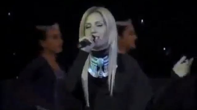 Gohar Hovhannisyan - Aghjik em sasunci....hamergayin tarberak 2013