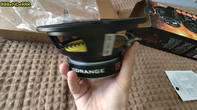 Установка динамиков в задние двери Omoda C5 от компании EDGE EDBPRO6-E3