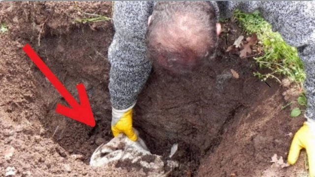 Этой НАХОДКЕ 2500 лет, ПОВЕЗЛО Сегодня на КОПЕ аж не ВЕРИТСЯ, не Зря КОПАЛ Яму!!!
