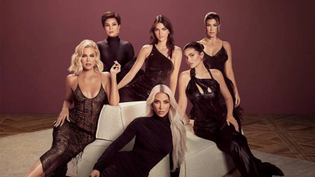 Сериал Семейство Кардашьян - 7 сезон 1 серия / Keeping Up with the Kardashians