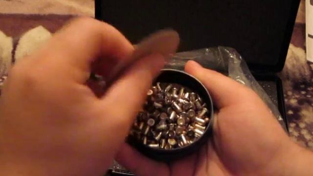 "Ekol Viper 4.5" (black) unboxing (распаковка).AVI