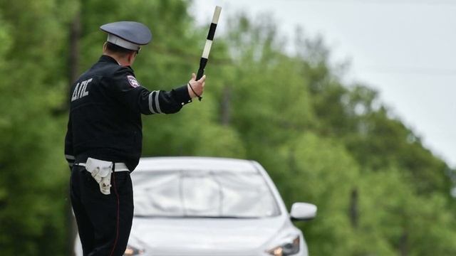 Обязан ли ВОДИТЕЛЬ возить с собой распечатанный электронный полис ОСАГО и будет ли штраф?