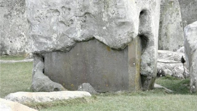 Строительство Стоунхенджа в 1960-х годах. Технология подмены исторических источников