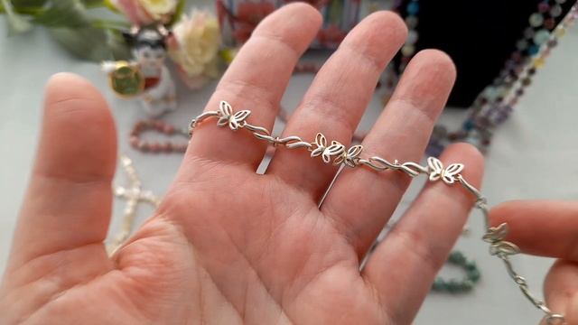 украшения из серебра и натуральных камней