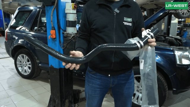 Решили проблему каждого Freelander 2. Теперь патрубок заливной горловины больше не гниёт.