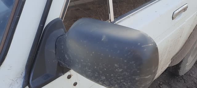 Зеркала нового образца на ниву 21213