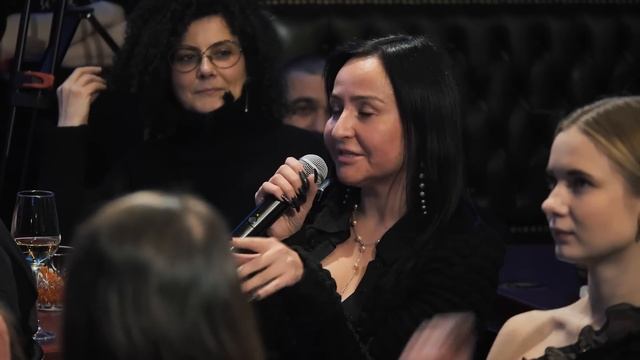 АБУШОУ /ПОВАР/МАГАЗИН СЕМЬИ/БУХГАЛТЕР НА КВЕСТАХ/СУХОЕ БРИТЬЕ МЕДИКА/КОЛБАСА