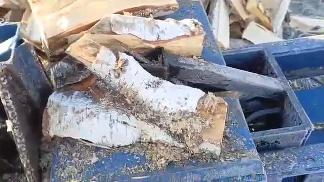 Дровокол Дровосек в работе (отзыв нашего покупателя)