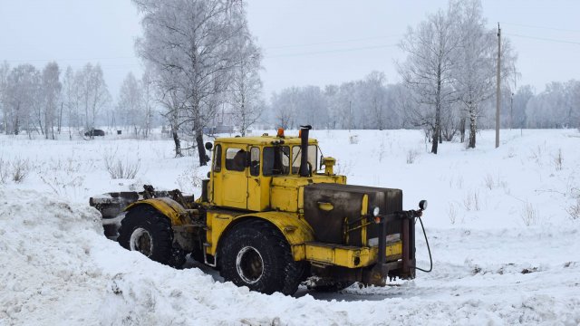 Трактор К-701 "Кировец". Работа. Звук ЯМЗ-240. (1080р)