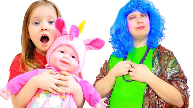 Милана 24 Часа Со Строгой Няней!