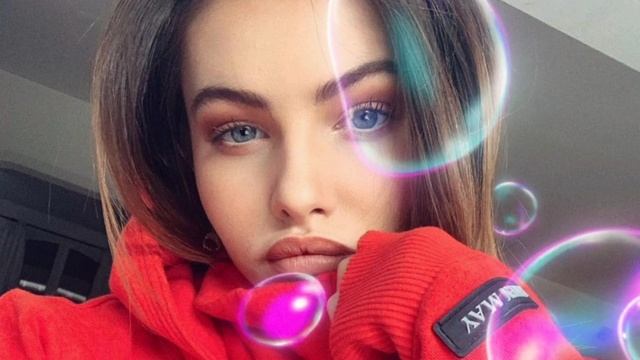 Бехтарин суруди Афгони 💞
кошки дилакум дарвоза медошт 💌
Лучшая афганская песня 🎧