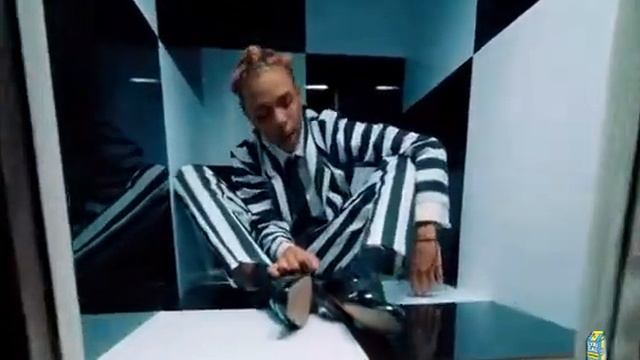 Sofaygo Knock Knock (OFFICIAL VIDEO)