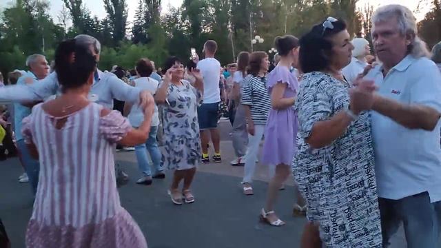 Льётся музыка........ 03.09.23.