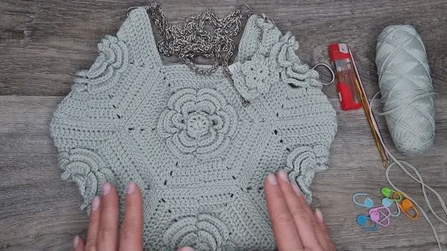 Сумка крючком из шестиугольников с розами в центре "РОЗЫ в сотах"/ crochet flower tutorial