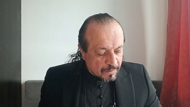 Николай Прескурэ. Роль АРИСТАРХ. 
 Глава тайного СМИ "Инсайд".