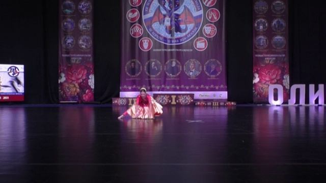 Бум Пари Ре Рангило Нач | Стиль Болливуд | ЮЛИЯ | Танцевальный конкурс | Москва | Россия