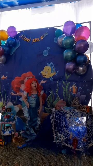 Актриса))))