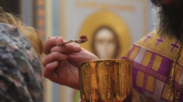 Что нужно знать о таинствах Церкви: ЕВХАРИСТИЯ