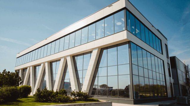 Строительство АБК и складских помещений для ГК "Инструмент", S = 7 159 м2 / 2024г.