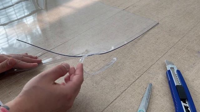 Как отрезать Гибкое стекло, Мягкое стекло ПВХ в домашн