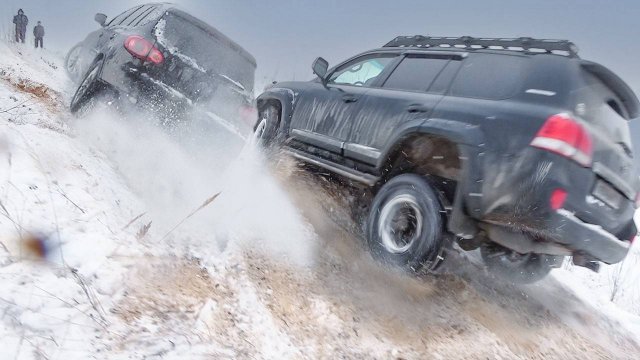 МАССОВЫЙ БОЙ МАШИН! ПСИХИ на ТИГУАН БИЛСЯ до ПОСЛЕДНЕГО против SUBARU, TOYOTA PRADO где TANK 300
