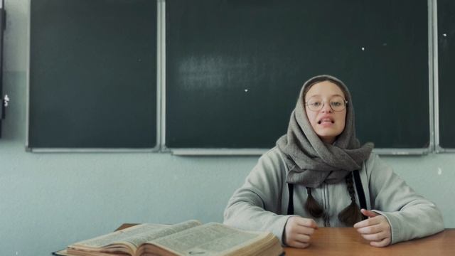 Свердлик Вероника 
(Стихотворение «31 декабря» Юрия Воронова)