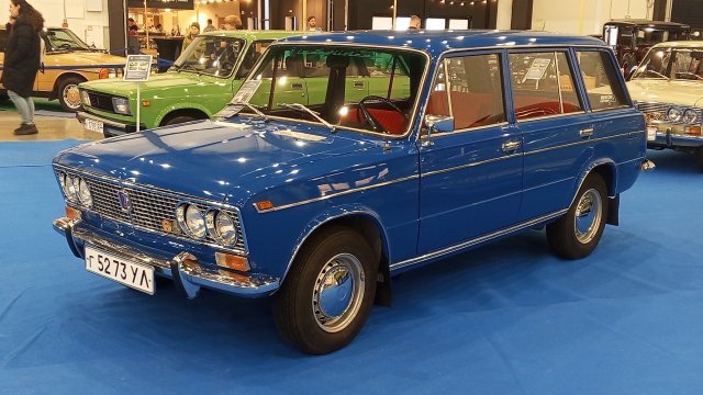 21032 ИЛИ 2102/3?