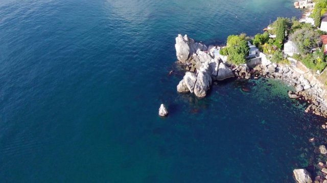 Лазурный залив, Чеховская бухта, Набережная Гурзуфа, Артек, Адалары, Аю-даг, Отдых Гурзуф, Жилье