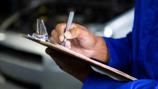 Кто обязан пройти техосмотр автомобиля с пробегом: продавец или покупатель