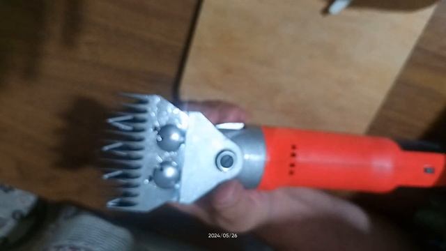 Правильное выставление ножей у машинки для стрижки овец.