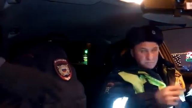 Гайцы продули лейтенанта Росгвардии.