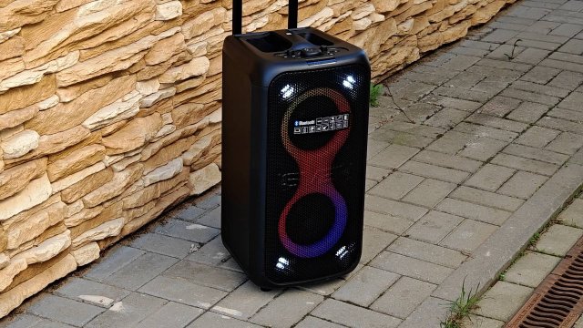 Взял SVEN PS-1000 для дачи, гаража, праздника
