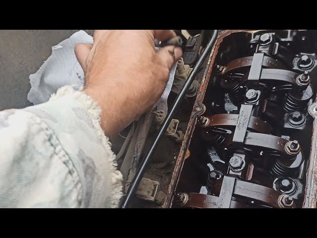 Как заменить маслосъемные колпачки на Рено с двигателями 1,4-1,6 8V K7J, K7M, E7J