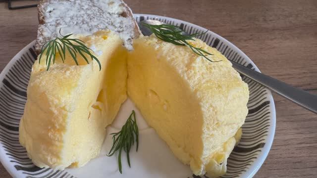 Омлет на пару в кастрюле | Омлет пышный, вкусный, ароматный | рецепты просто