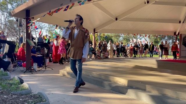 Валерий Рязанов. Белорусский ансамбль Сябры - San Diego Festival of Nations, Belarus.