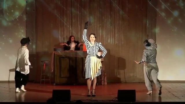 Светлана Мосина "Красивая жизнь". Мюзикл "Ресторанчик, где играет джаз"(м/сл Арина Максимова).