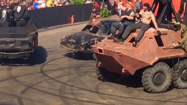 #48 Парк киноприключений Мастер Панин (Шоу каскадеров)