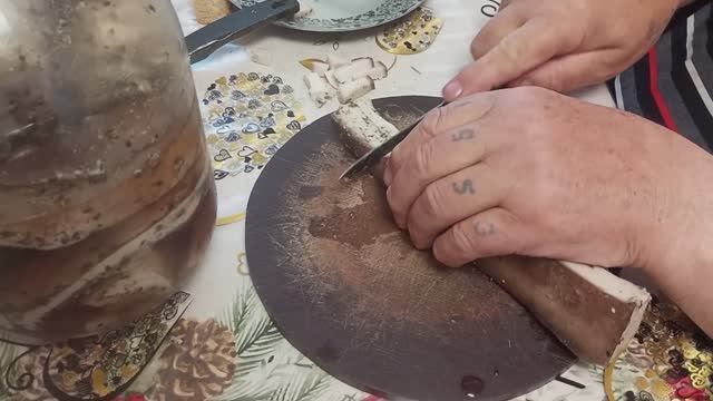 НЕ ЖЕЛАЕМ ЖИТЬ ПО ДРУГОМУ, СЕГОДНЯ НА НОЧЬ СОГРЕШИЛА, ЖИЗНЬ В СЕЛЕ