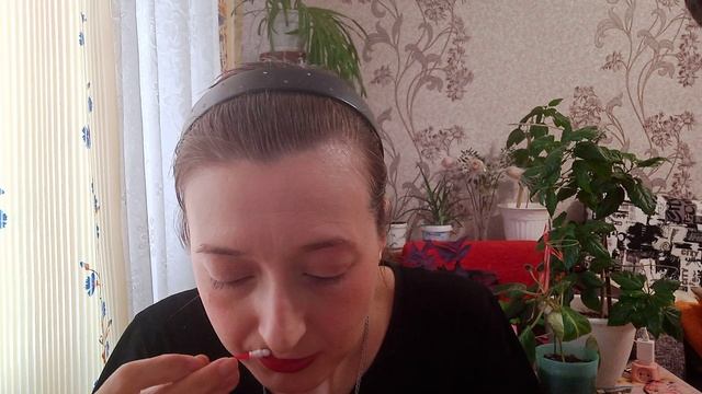 Повседневный яркий макияж на каждый день.