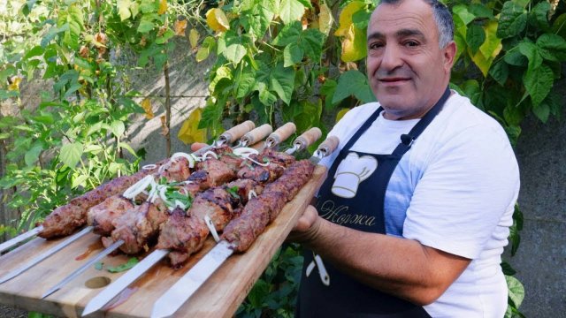 Самый подробный рецепт люля-кебаб из говядины со свининой и шашлык из свиной шеи