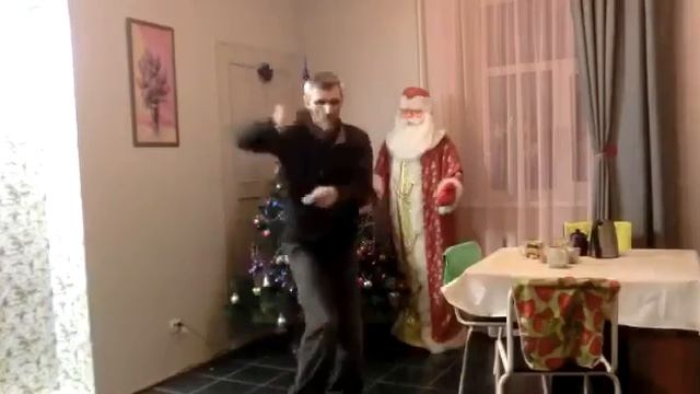 новогодний бесконтактный бой