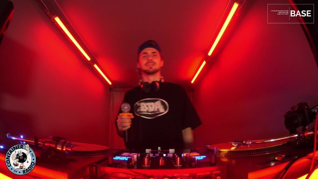 CONTAINER RADIO Live Stream - HIP HOP DAY: ANTONE ДОБРО, ORIGINAL DEE (2025-05-06)