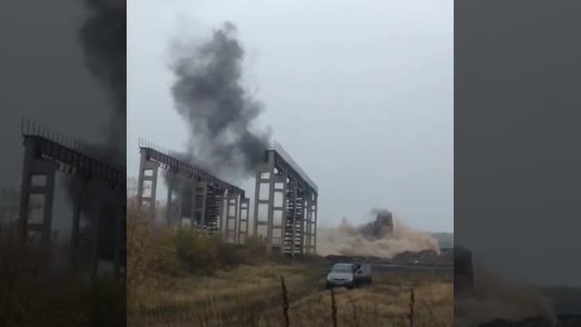 Демонтаж дымовой трубы 80 м. г.Черепаново