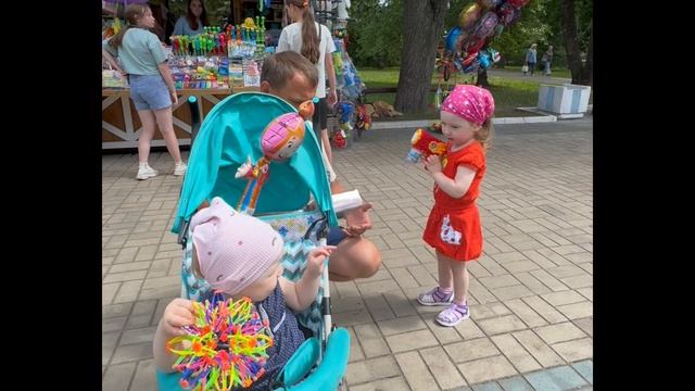 Прогулка в парке г. Йошкар-Ола