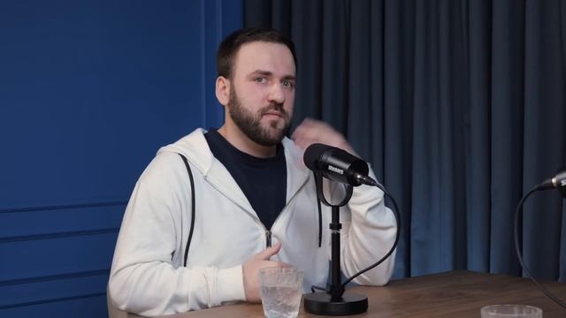 ПСИХОЛОГ ЛИШАЕТ ИНЦЕЛА ДЕВСТВЕННОСТИ / Мужское одиночество и бессилие психологов