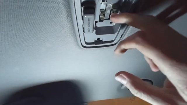 Замена ламп заднего плафона Солярис 1 2014, 2 часть