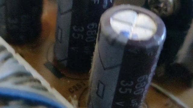 Ремонт телевизора LG Не включается Светодиод горит Не ?