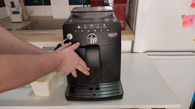 Gaggia Naviglio(saeco intuita) чистка от накипи и кофейных масел